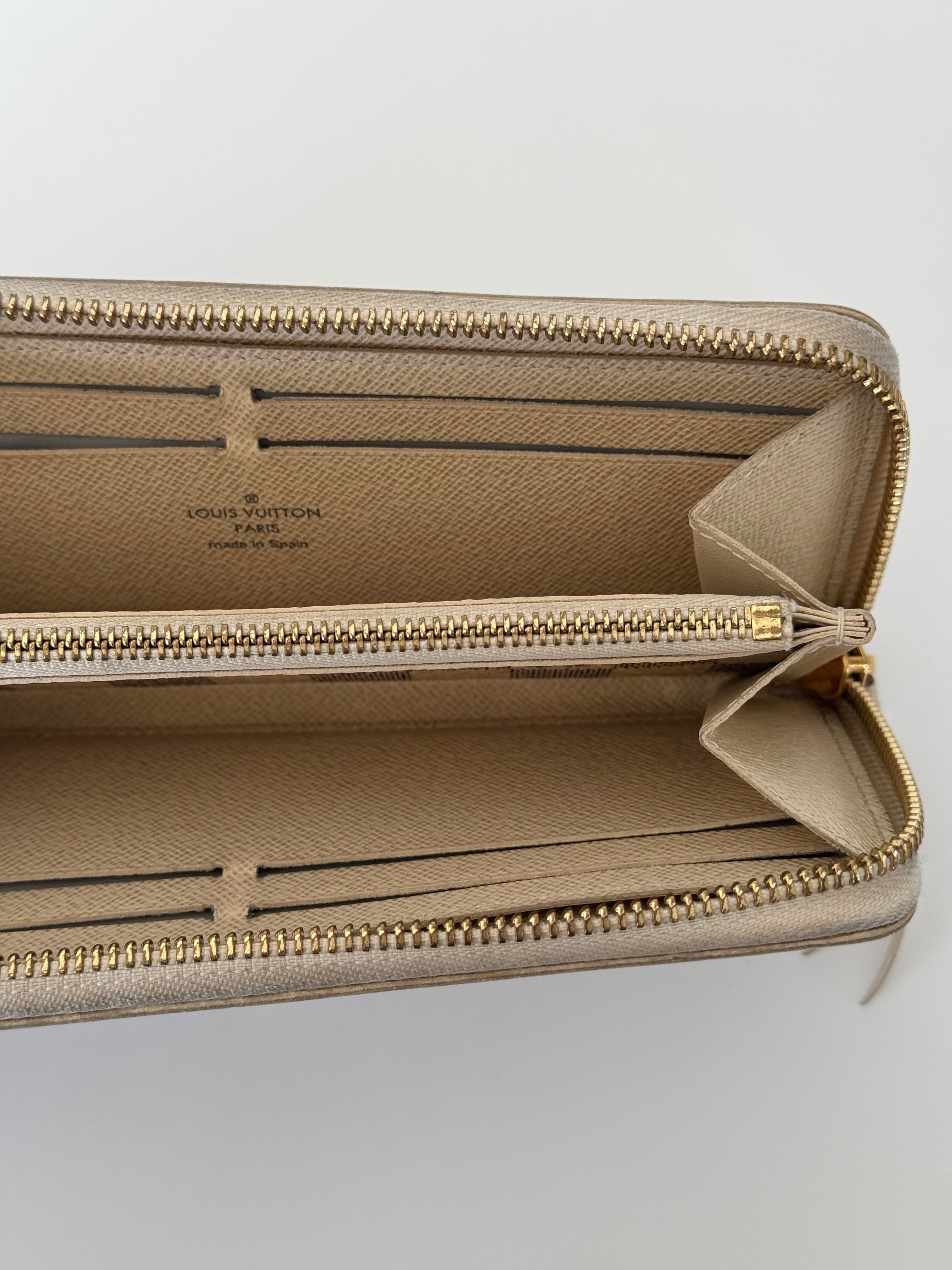 Louis Vuitton Zipper Wallet Damier Azur