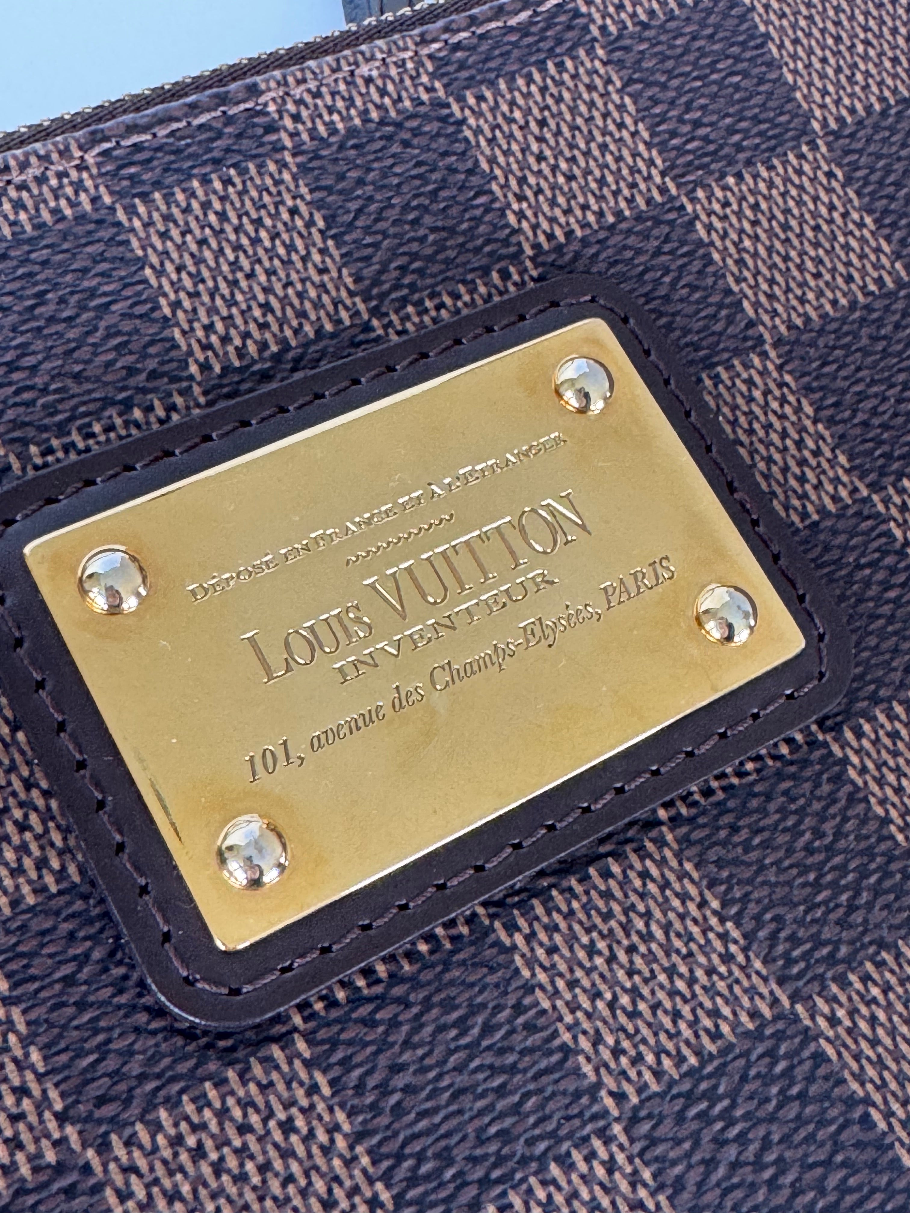 Louis Vuitton Damier Ebene Eva Pochette