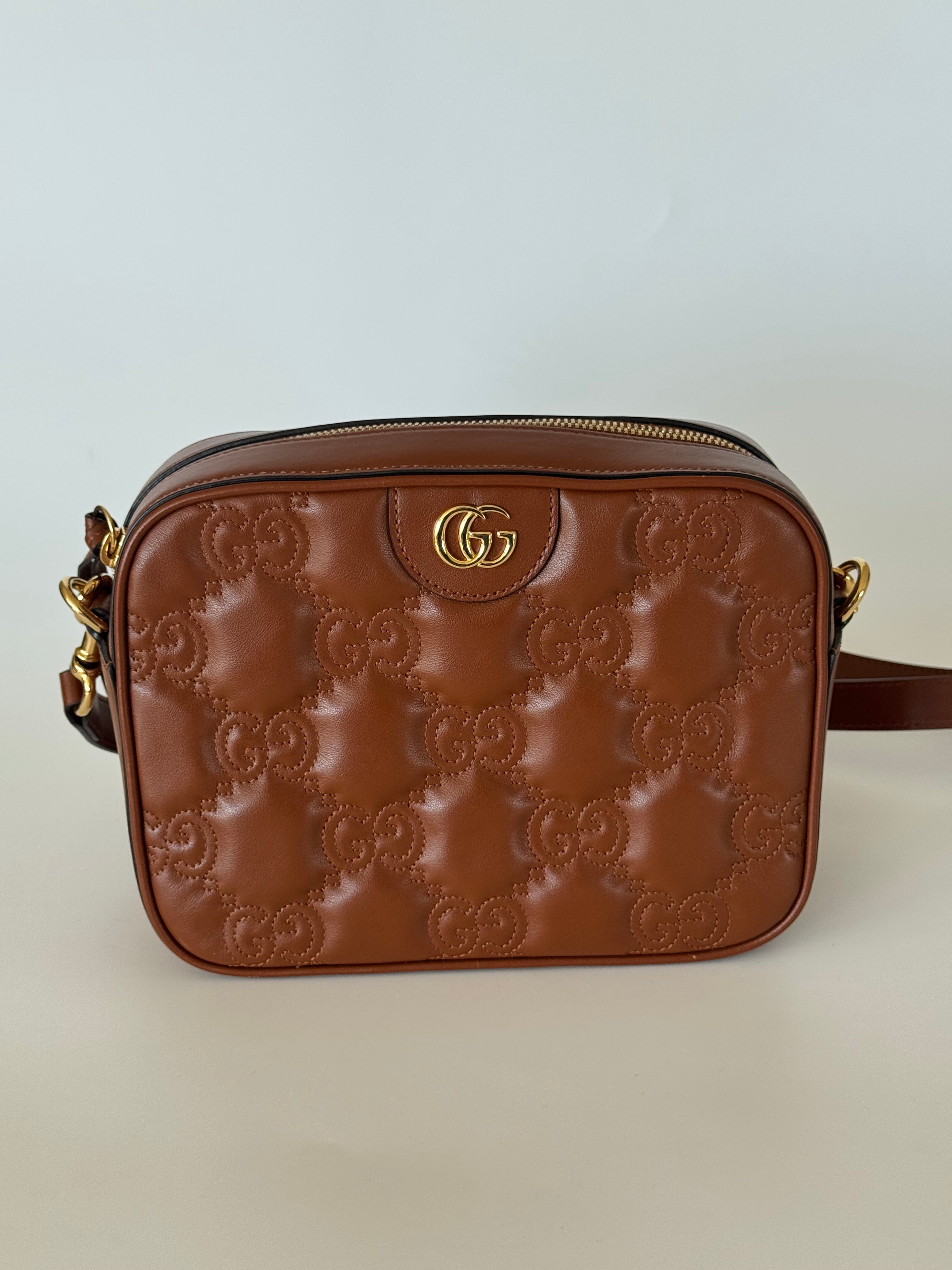 Gucci GG Matalassé Camera Bag