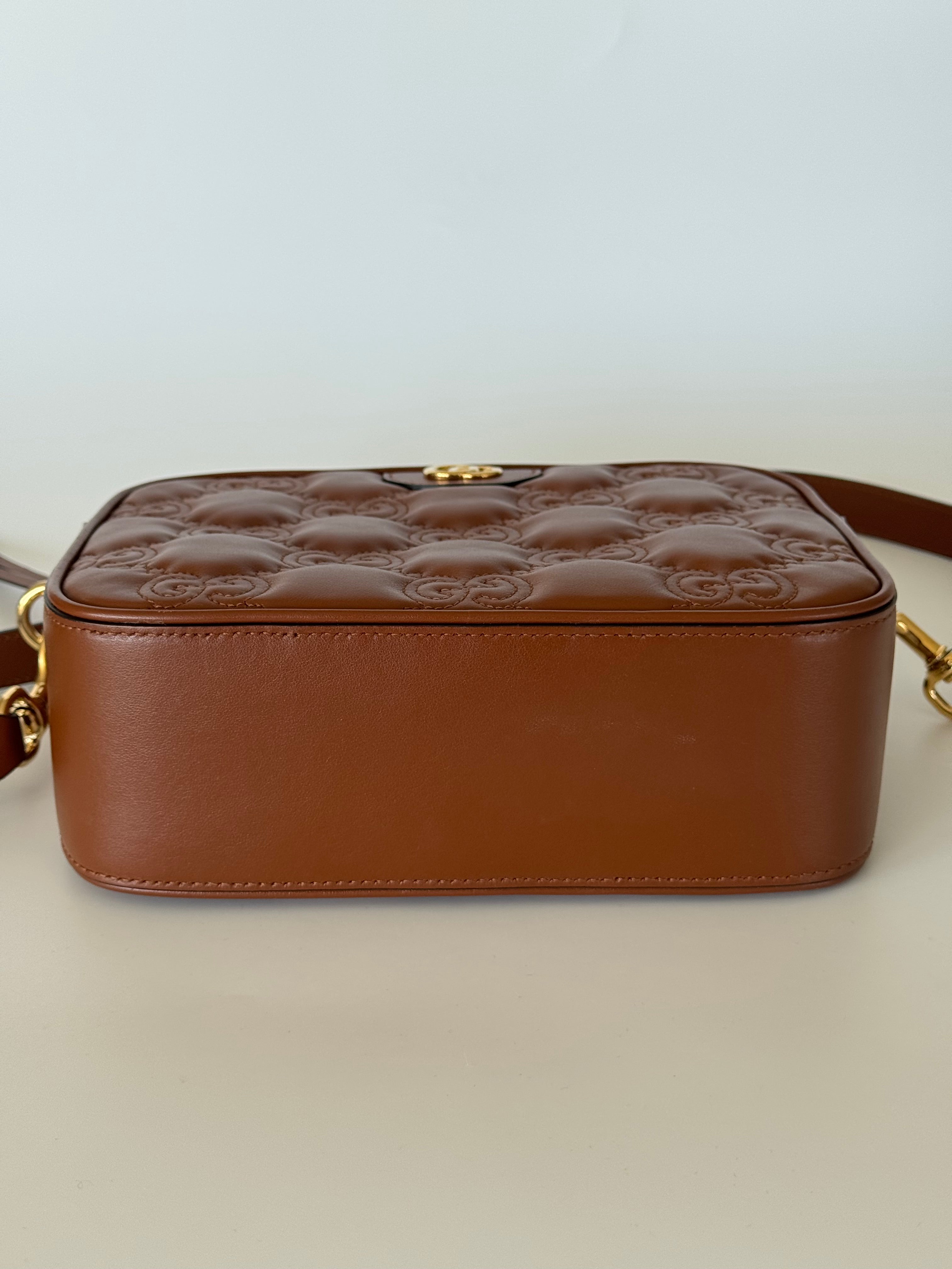 Gucci GG Matalassé Camera Bag