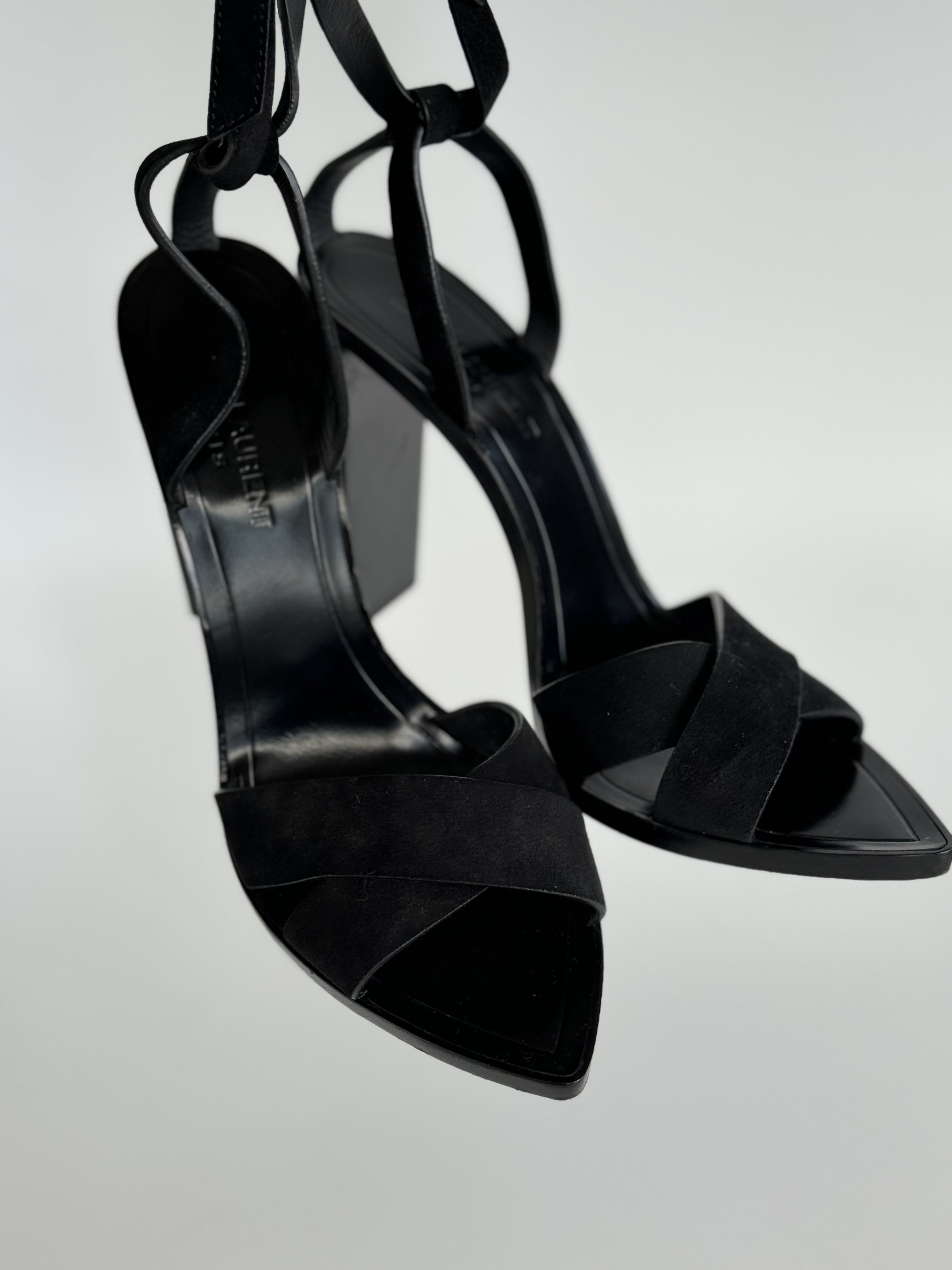 Saint Laurent Black Heels