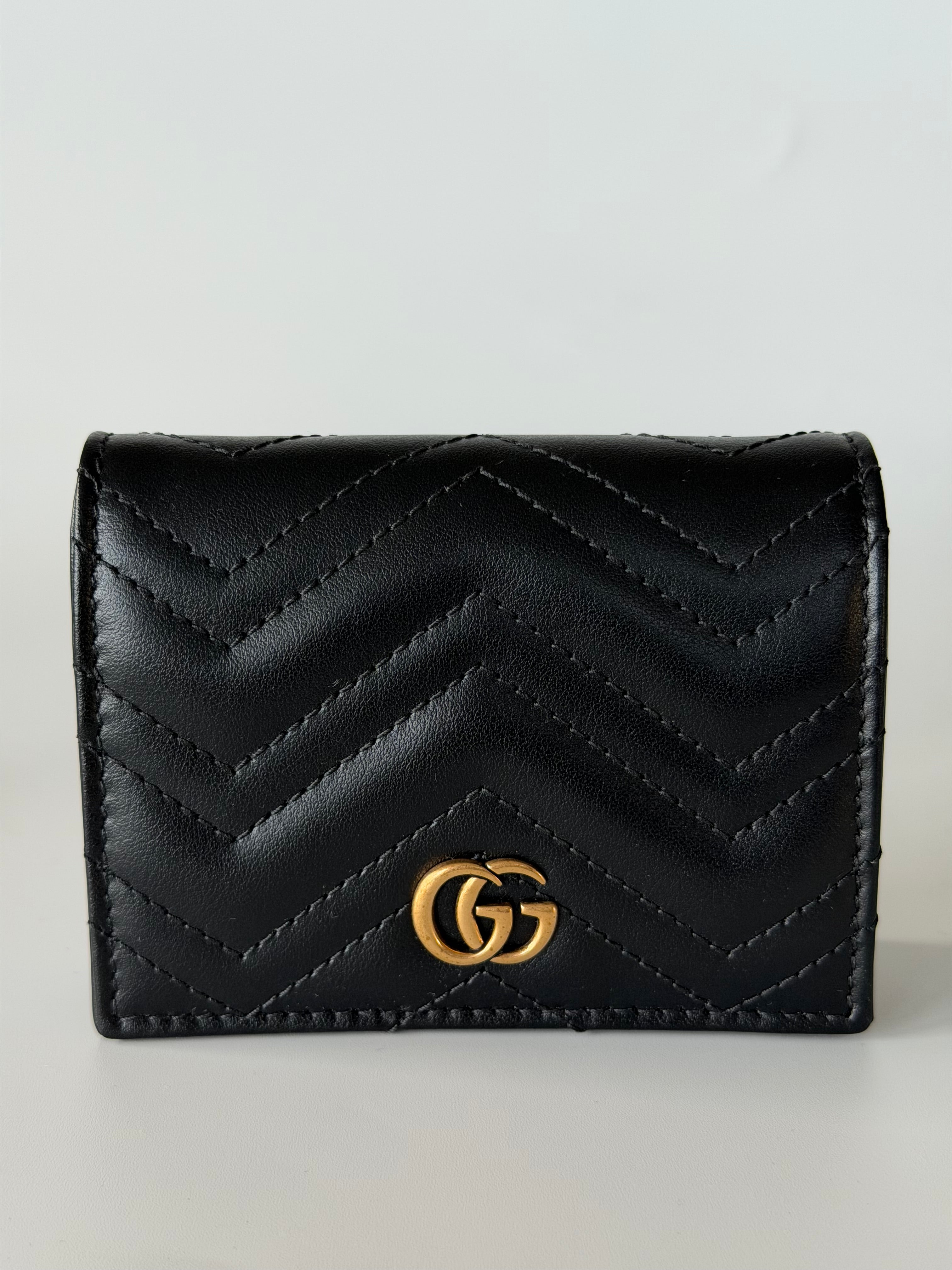 Gucci GG Marmont Card Case Wallet